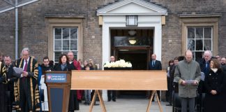 Richard III coffin
