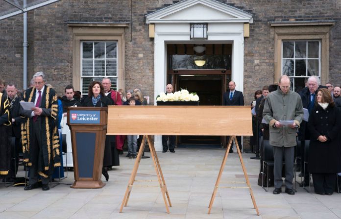 Richard III coffin