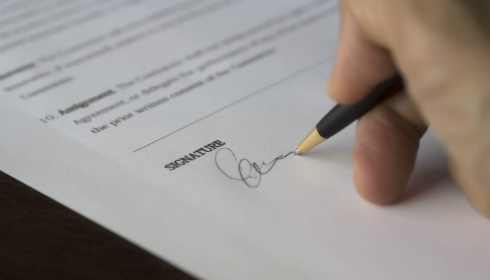 Contract signature