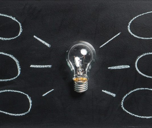 Managing outsourced contracts